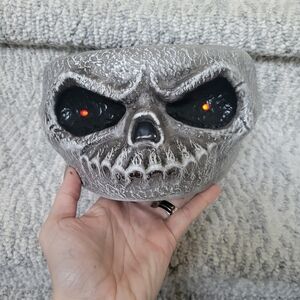 Halloween electronic skull candy bowl